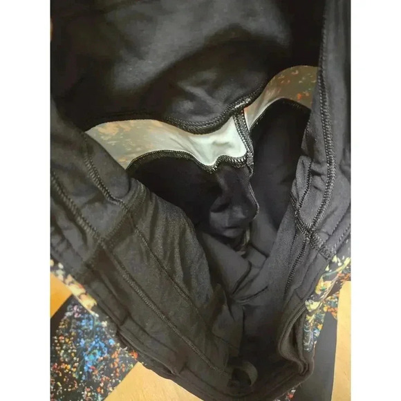 Lululemon Wake & Train Tight *28" Size 6 - Picture 6 of 9